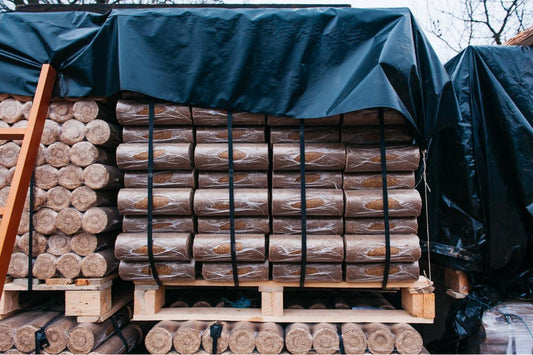 Chauffage au bois : les briquettes, une solution propre, durable et performante