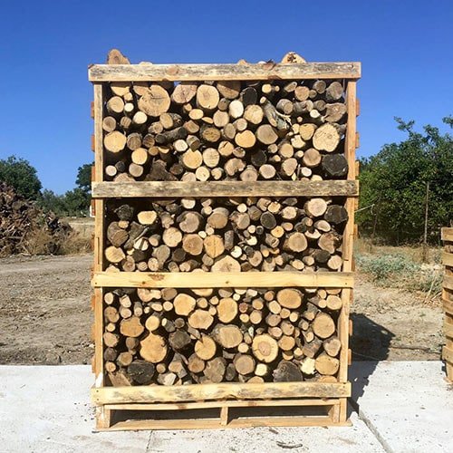 Palette de bois de chauffage d'olivier 2 mètres cubes